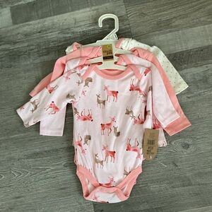 Chick Pea 0-3 month baby long sleeve onesies 4 pack
